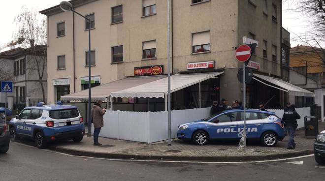 Chiusura del bar in via IV Novembre