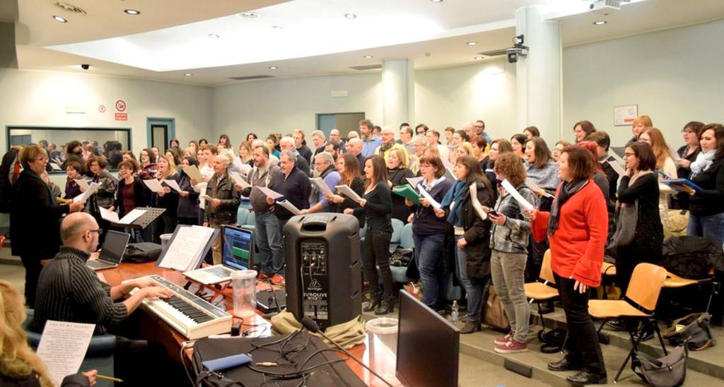 Paola Folli e il Placentia Gospel Choir