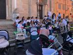 Flash mob allattamento al seno