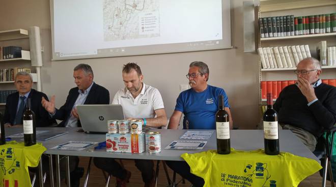 presentazione maratona di Podenzano