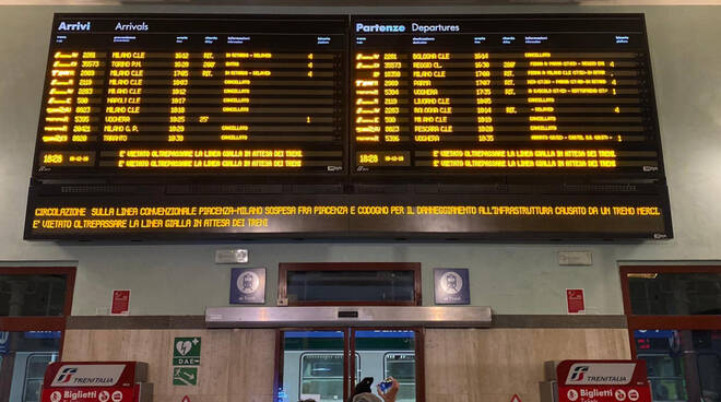 Caos in stazione dopo l'incidente