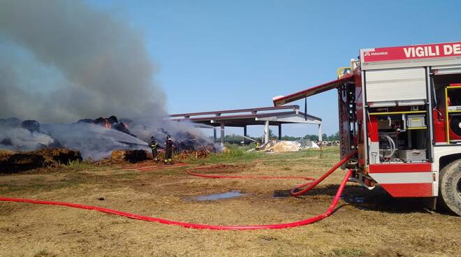 Incendio azienda agricola Borgonovo