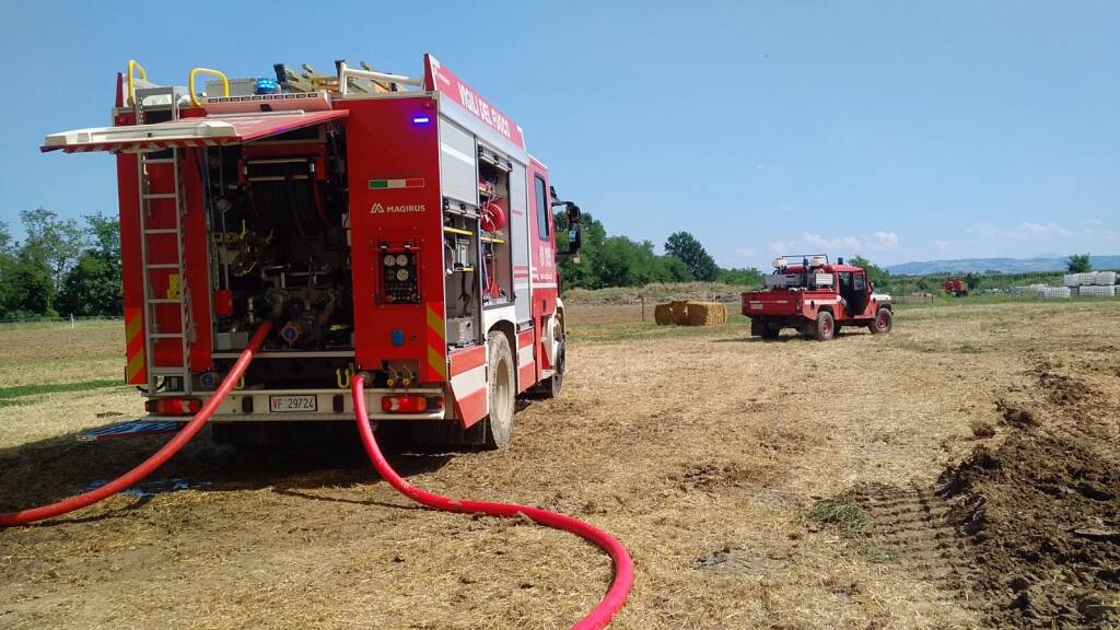 Incendio azienda agricola Borgonovo