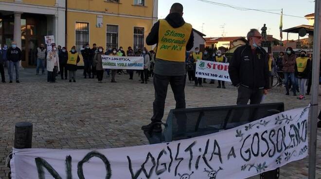 Comitato regina - No logistica a Gossolengo (fonte foto: facebook)