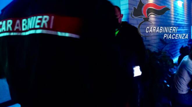 carabinieri Nas discoteca