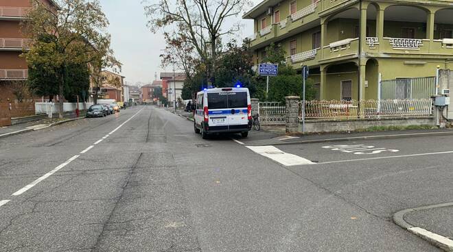 incidente via Teresa di Calcutta polizia locale