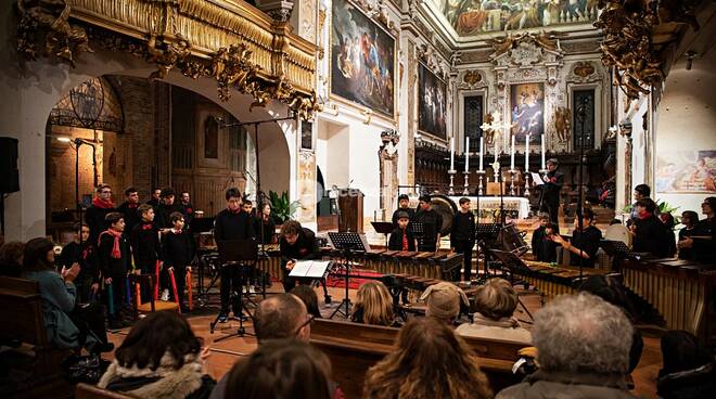 Santa Lucia, al ritmo di percussioni