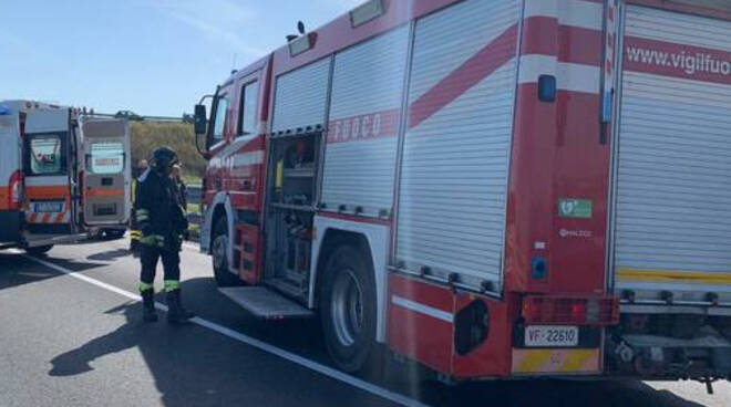 Incidente vigili del fuoco