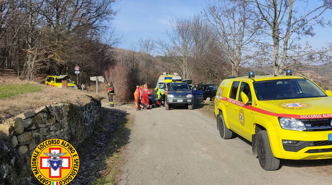 Soccorso alpino ciclista caduto