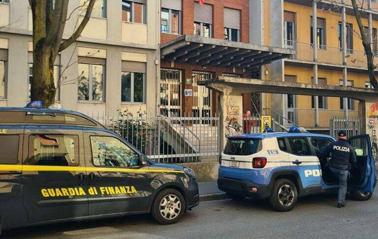 controlli polizia scuola Casali