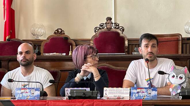 presentazione piacenza pride month