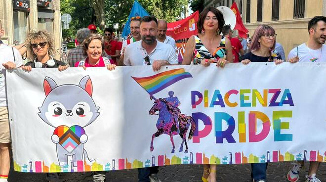 Il Piacenza Pride sfila in città