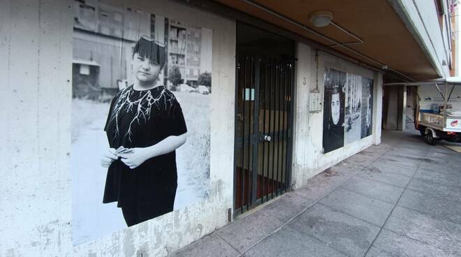 "Scatti di Strada" - La mostra fotografica alla Farnesiana