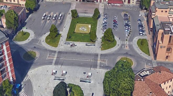 nuovi semafori via emilia parmense e piazzale stazione