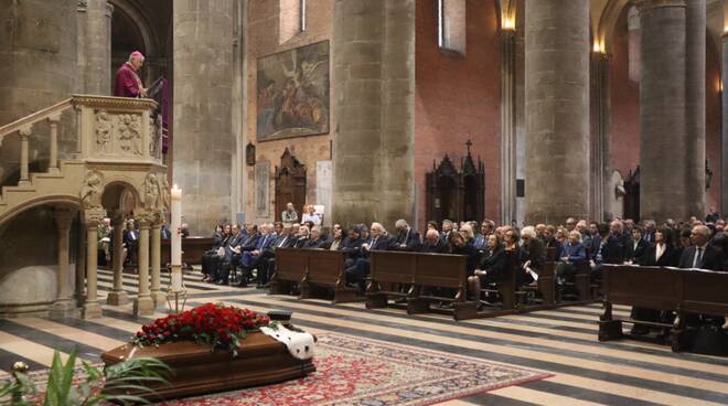 Funerali rettore Franco Anelli