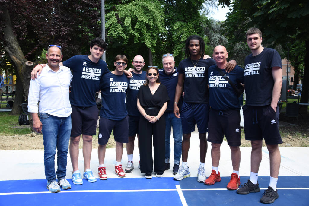 Inaugurazione Campo da Basket via Negri