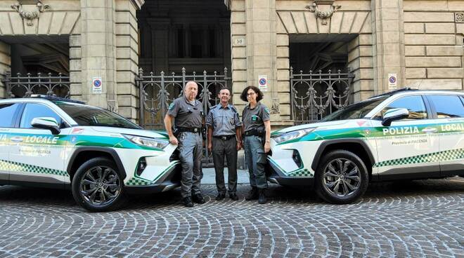 Suv polizia provinciale 