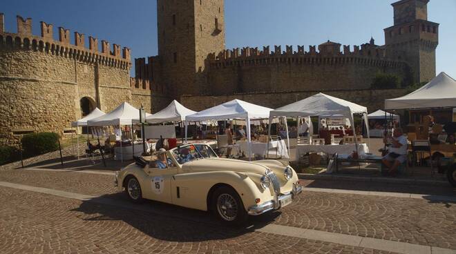 auto d'epoca castell'arquato - vernasca CPAE