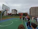 Taglio del nastro per il nuovo campo da basket in via Penitenti